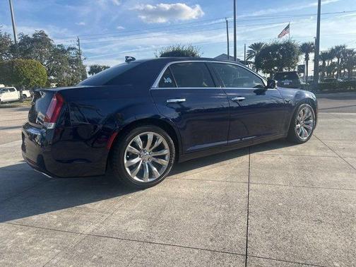 2017 Chrysler 300C Base