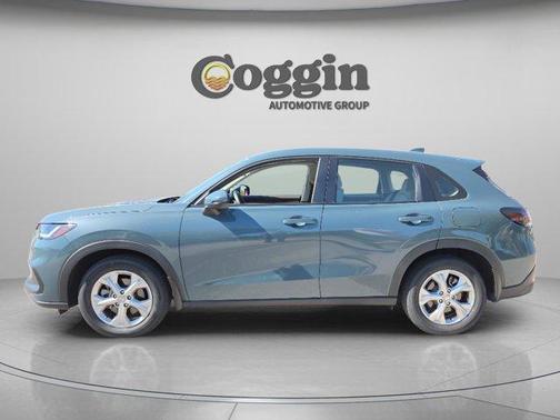 Pearl 2024 Honda HR-V LX