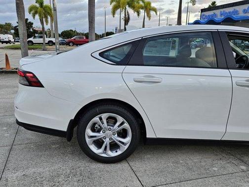 2025 Honda Accord LX