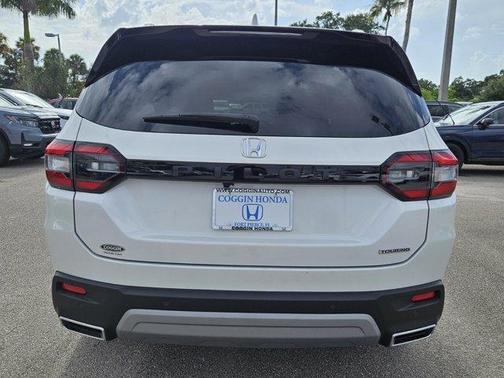 2024 Honda Pilot Touring