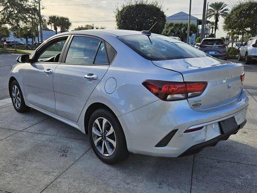 2022 Kia Rio S