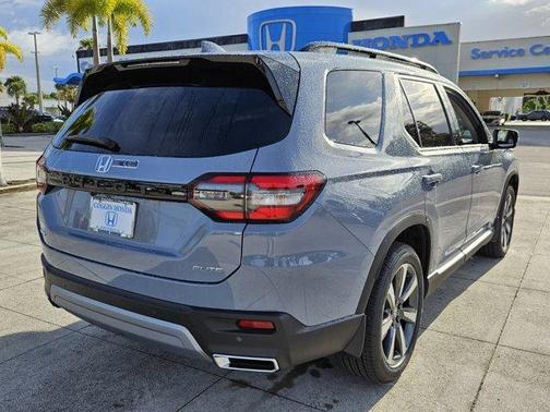 2025 Honda Pilot Elite