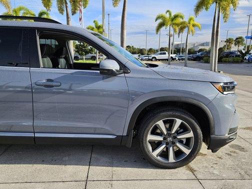 2025 Honda Pilot Elite