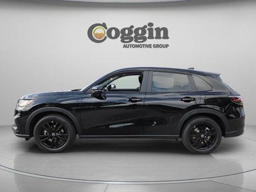Crystal Black Pearl 2026 Honda HR-V Sport