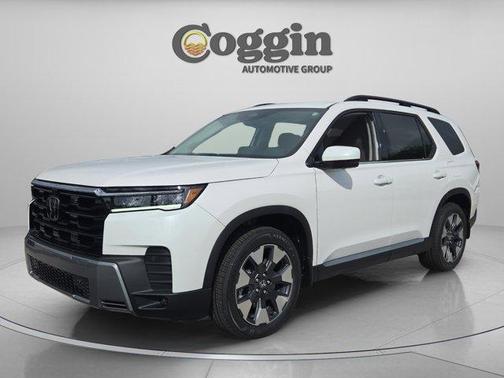 Platinum White Pearl 2026 Honda Pilot Elite