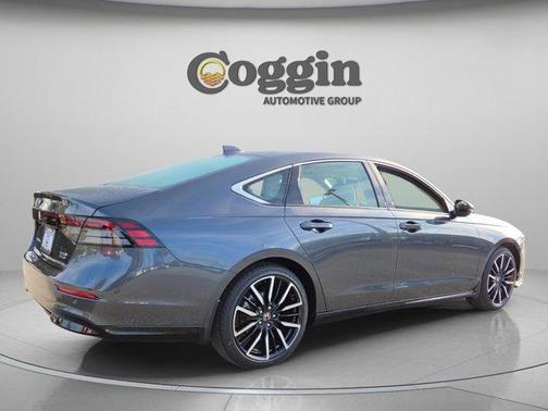 Meteorite Gray Metallic 2026 Honda Accord Hybrid Touring