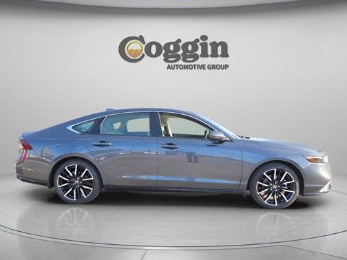 Meteorite Gray Metallic 2026 Honda Accord Hybrid Touring