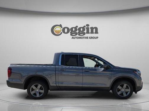 Lunar Silver Metallic 2021 Honda Ridgeline RTL