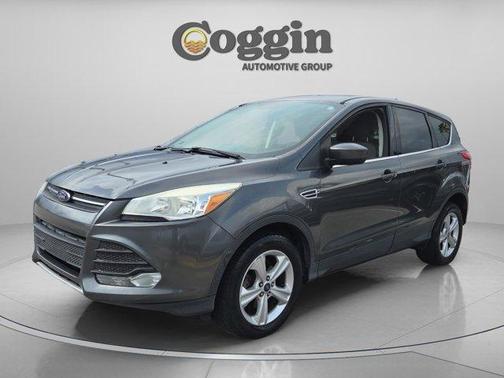 Magnetic 2016 Ford Escape SE