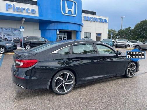 2022 Honda Accord Sport SE