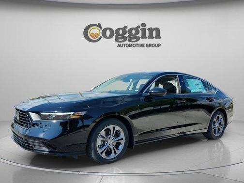 Crystal Black Pearl 2026 Honda Accord Hybrid EX-L