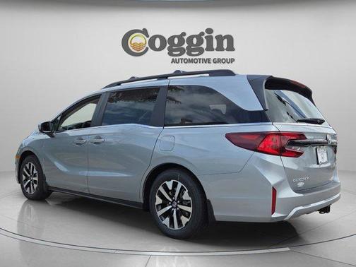 Solar Silver Metallic 2026 Honda Odyssey EX-L
