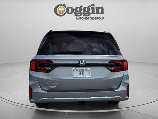 Solar Silver Metallic 2026 Honda Odyssey EX-L