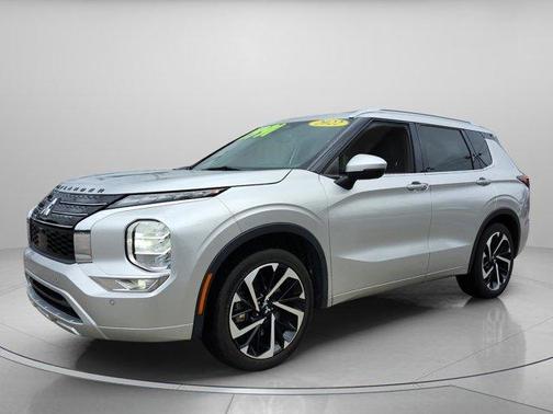 2022 Mitsubishi Outlander SEL