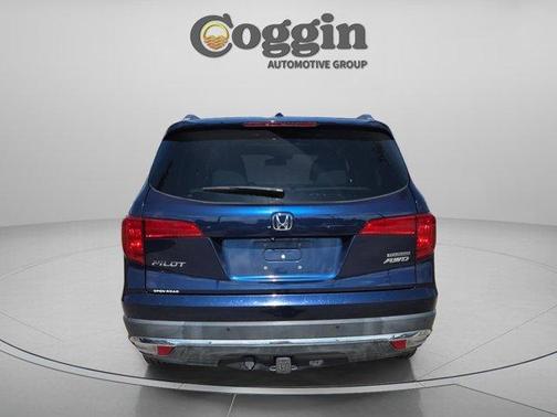 Modern Steel Metallic 2017 Honda Pilot Touring