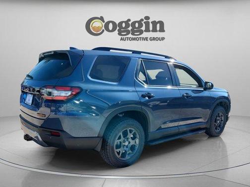 2026 Honda Pilot TrailSport