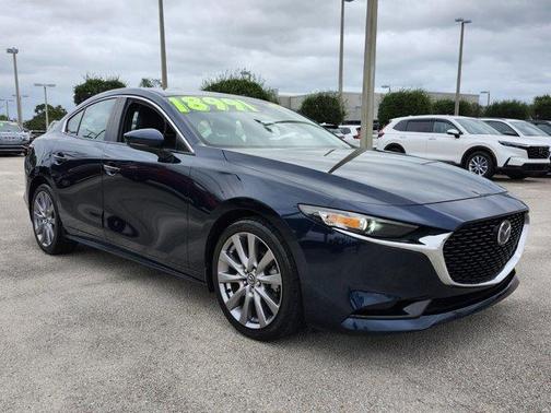 2019 Mazda Mazda3 FWD w/Preferred Package