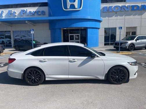 2022 Honda Accord Sport SE