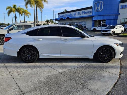 2022 Honda Accord Sport SE