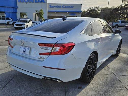 2022 Honda Accord Sport SE