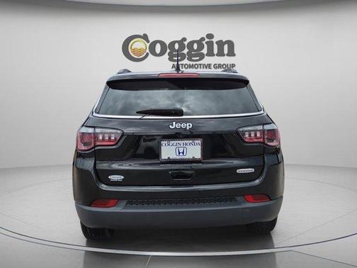 Diamond Black 2020 Jeep Compass Latitude