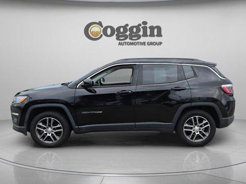 Diamond Black 2020 Jeep Compass Latitude