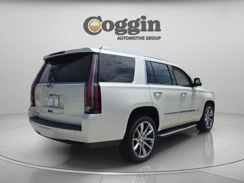 White Diamond Tri-Coat 2015 Cadillac Escalade Luxury