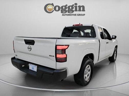 2024 Nissan Frontier S