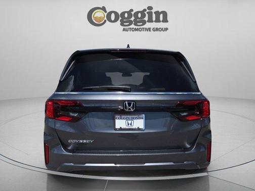 Modern Steel Metallic 2026 Honda Odyssey EX-L