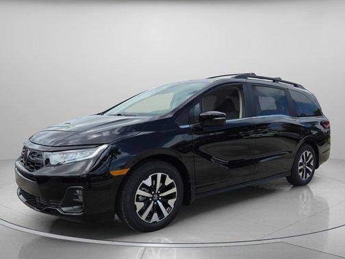 Crystal Black Pearl 2026 Honda Odyssey EX-L