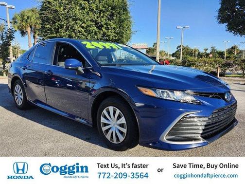 2024 Toyota Camry Hybrid LE