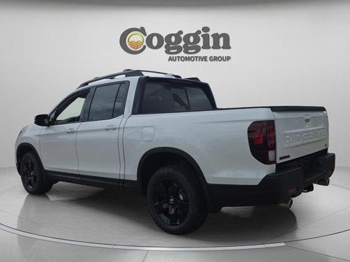 Platinum White Pearl 2026 Honda Ridgeline Black Edition