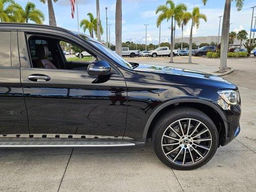 2021 Mercedes-Benz GLC 300 Base