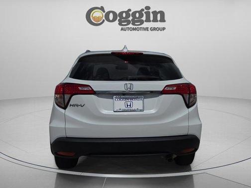 Lunar Silver Metallic 2022 Honda HR-V EX-L