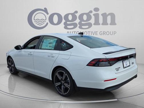 Platinum White Pearl 2026 Honda Accord Hybrid Sport