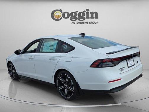 Platinum White Pearl 2026 Honda Accord Hybrid Sport
