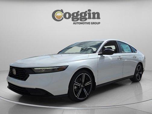 Platinum White Pearl 2026 Honda Accord Hybrid Sport