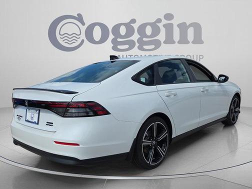 Platinum White Pearl 2026 Honda Accord Hybrid Sport
