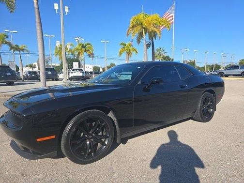 2018 Dodge Challenger SXT