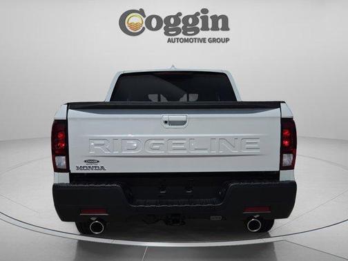 Platinum White Pearl 2026 Honda Ridgeline RTL