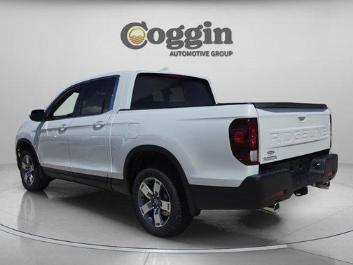 Platinum White Pearl 2026 Honda Ridgeline RTL