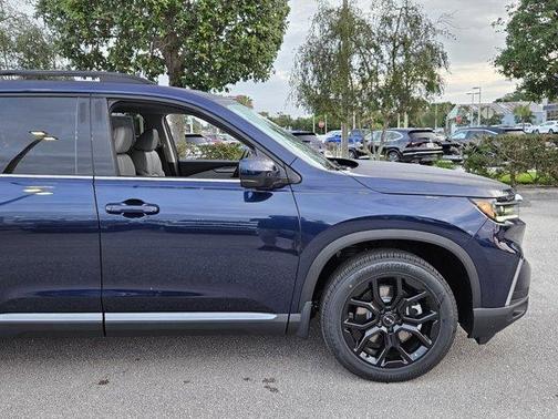 2025 Honda Pilot Touring