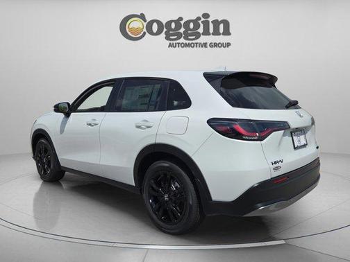Solar Silver Metallic 2026 Honda HR-V Sport