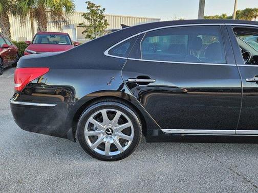 2013 Hyundai Equus Signature