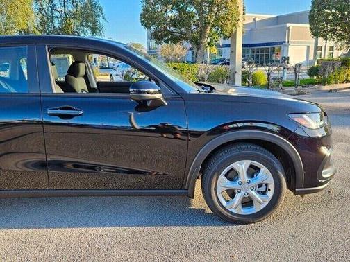 2025 Honda HR-V LX