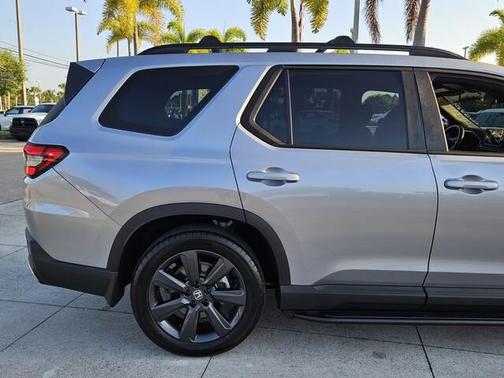 2025 Honda Pilot Sport