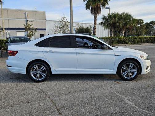 2019 Volkswagen Jetta 1.4T R-Line