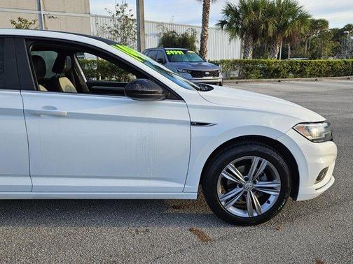 2019 Volkswagen Jetta 1.4T R-Line