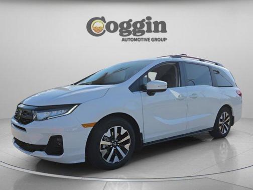 Platinum White Pearl 2026 Honda Odyssey EX-L