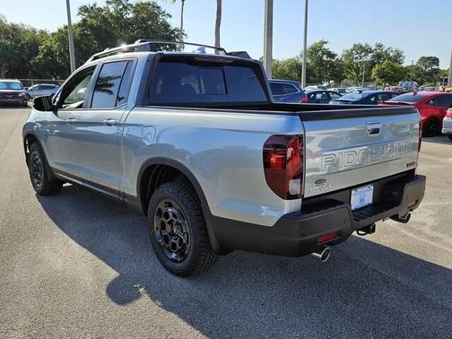 2025 Honda Ridgeline TrailSport+